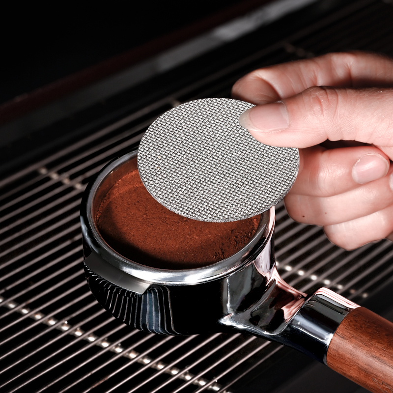 Home Bathroom Water Filter - กาแฟกรองหน้าจอตาข่ายหน้าจอติดต่อฝักบัวหน้าจอ Puck สําหรับ 51 มม.53.5 มม.58.5